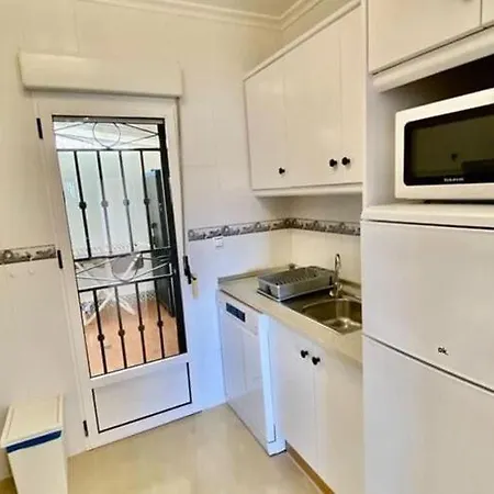 Belvilla By Oyo Bungalow * Torrevieja